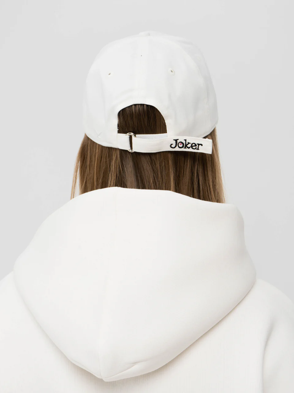 Кепка белая “Джокер”