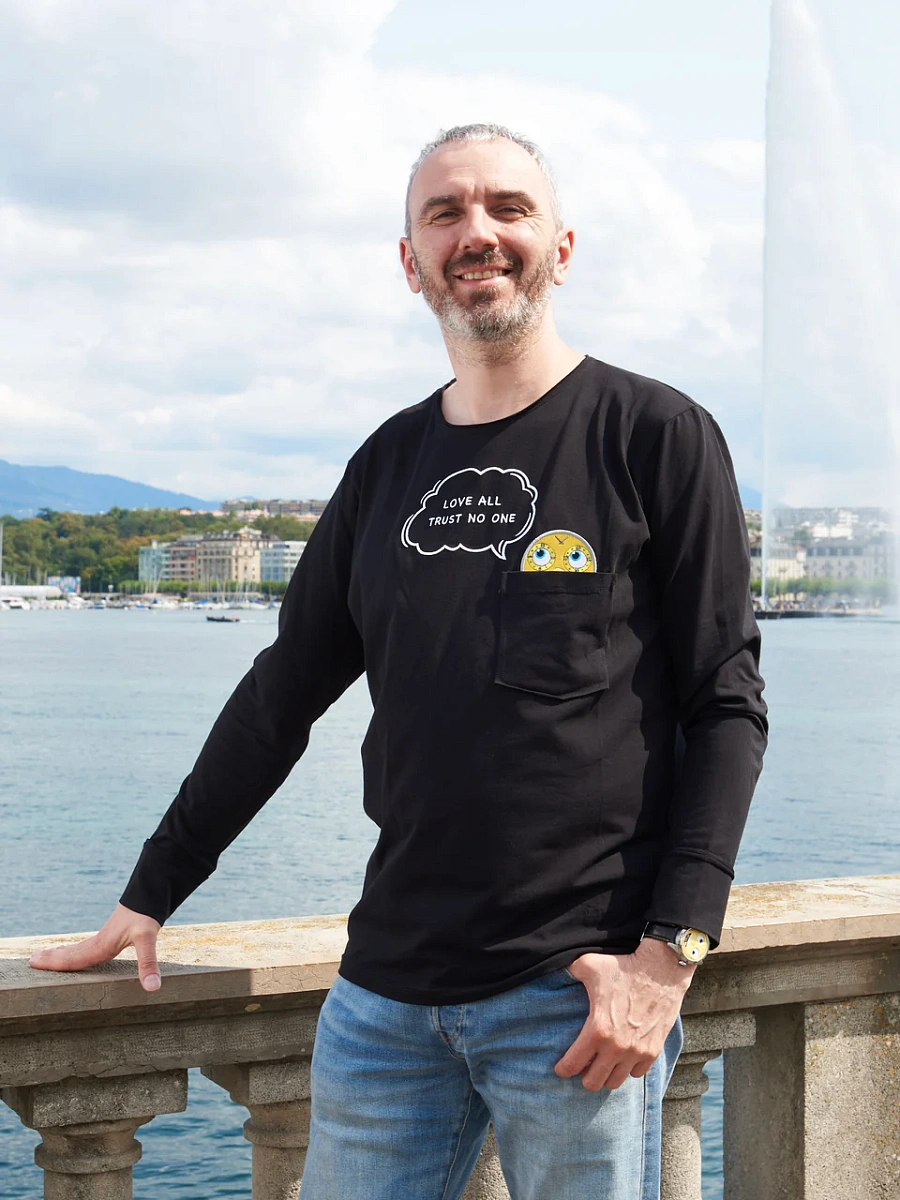 Лонгслив черный "Колобок"