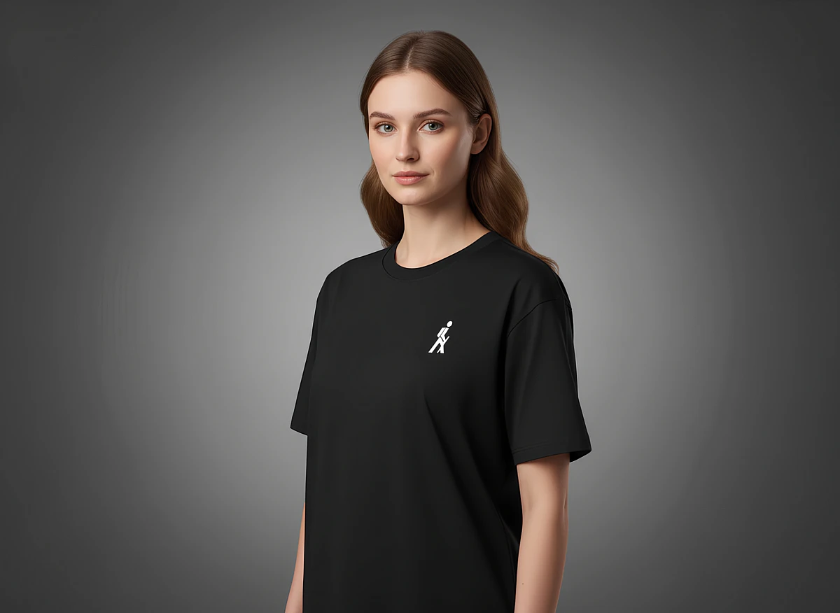 Футболка черная "Путник. След"